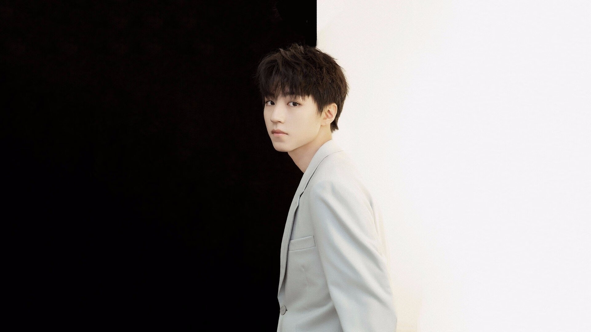 短暂休整结束球队重返训练场开启备战新阶段，重返球场的句子