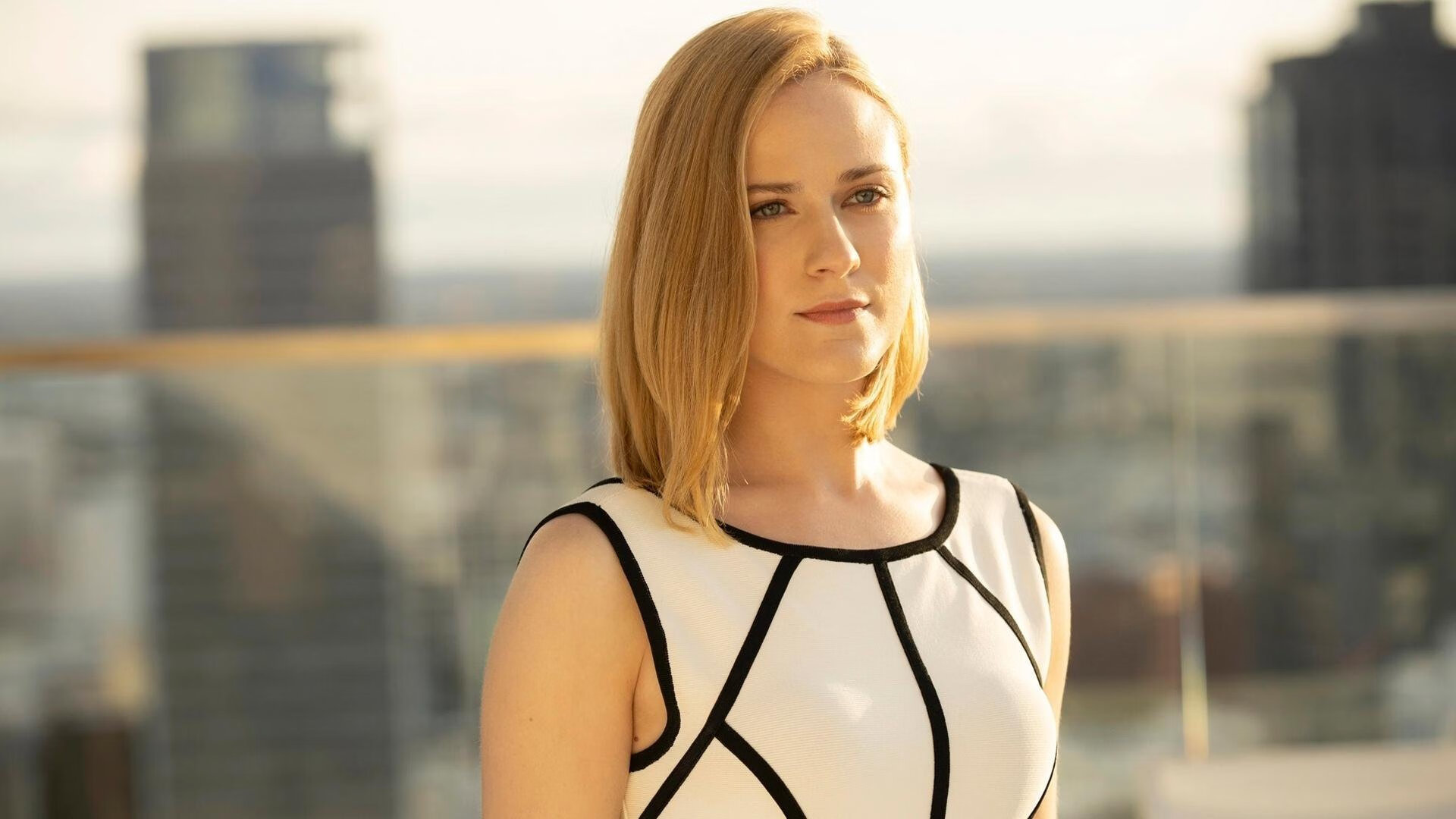 乐鱼体育平台官网-蝶泳划频与节奏配合更高效，蝶泳划水时机