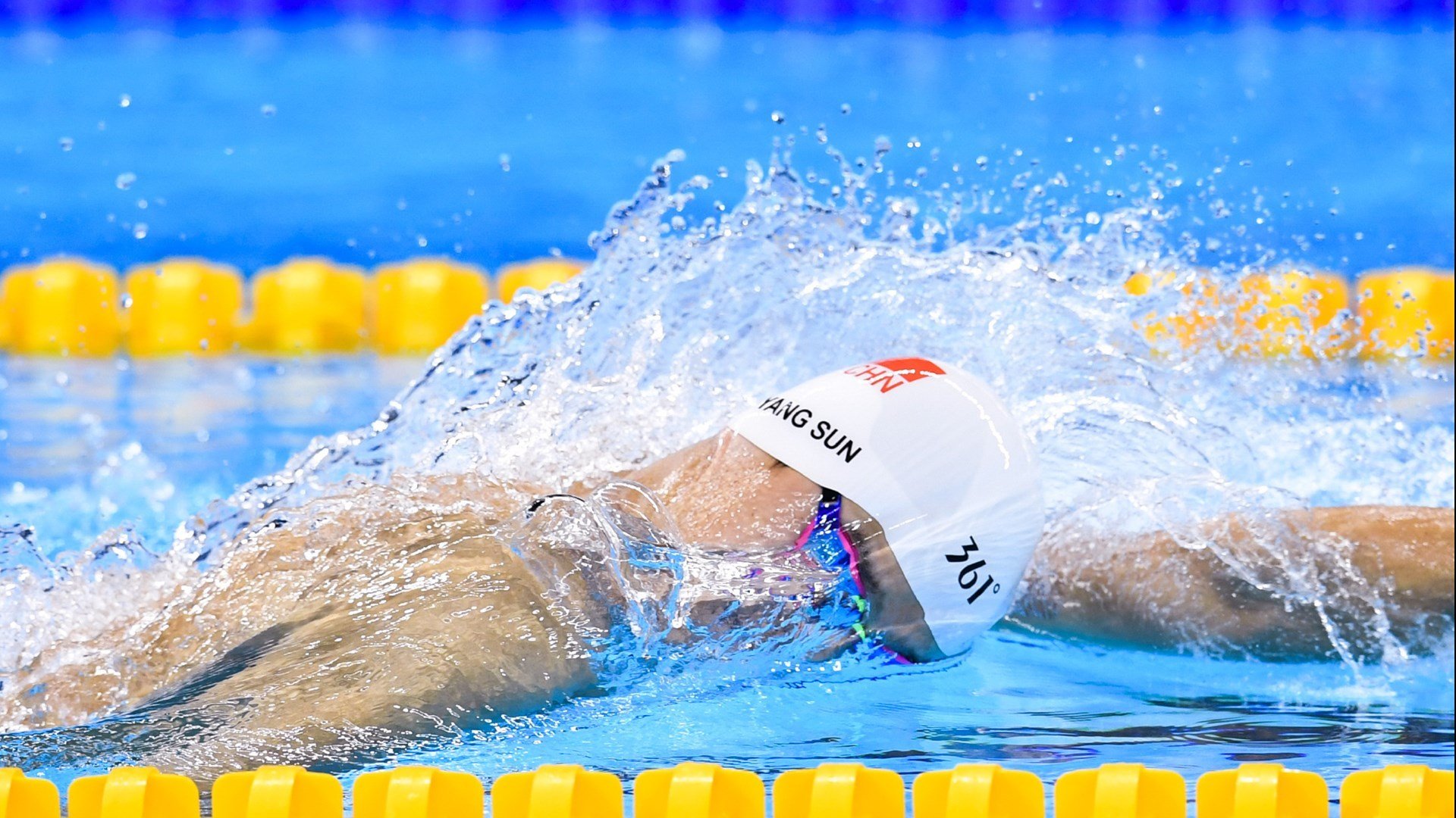 特色海上划艇巡演,水域中的速度与优雅,海上 皮划艇