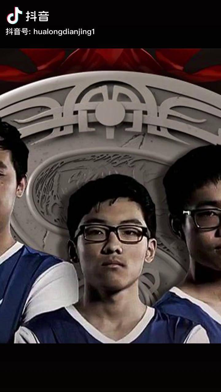 包含《DOTA2》：电竞选手退役转型成难题，职业规划需提前的词条